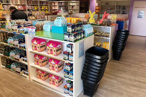MAGASIN 1